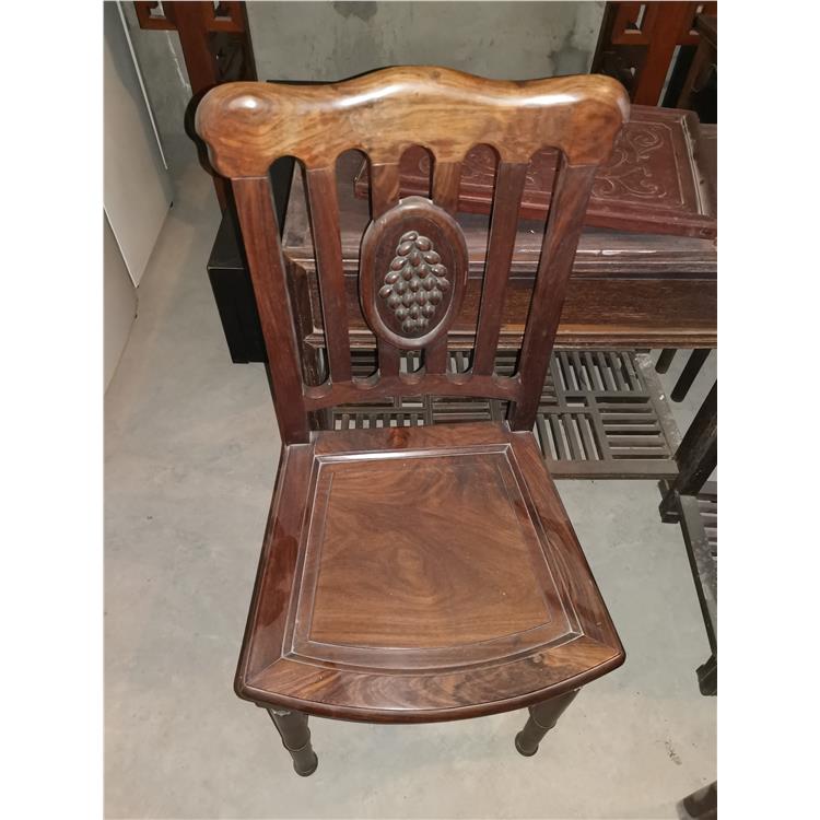 上海金山区红木家具回收报价