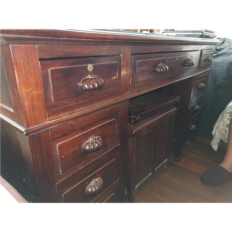 上海徐汇区黄花梨家具回收市场价