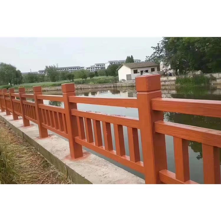 拉萨水泥仿木护栏