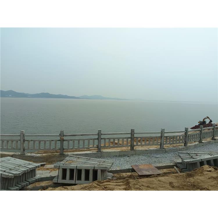 南宁水泥预制护栏