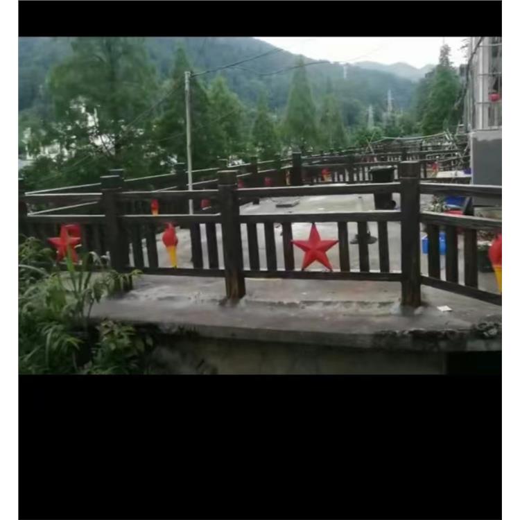 沈阳仿藤异形护栏
