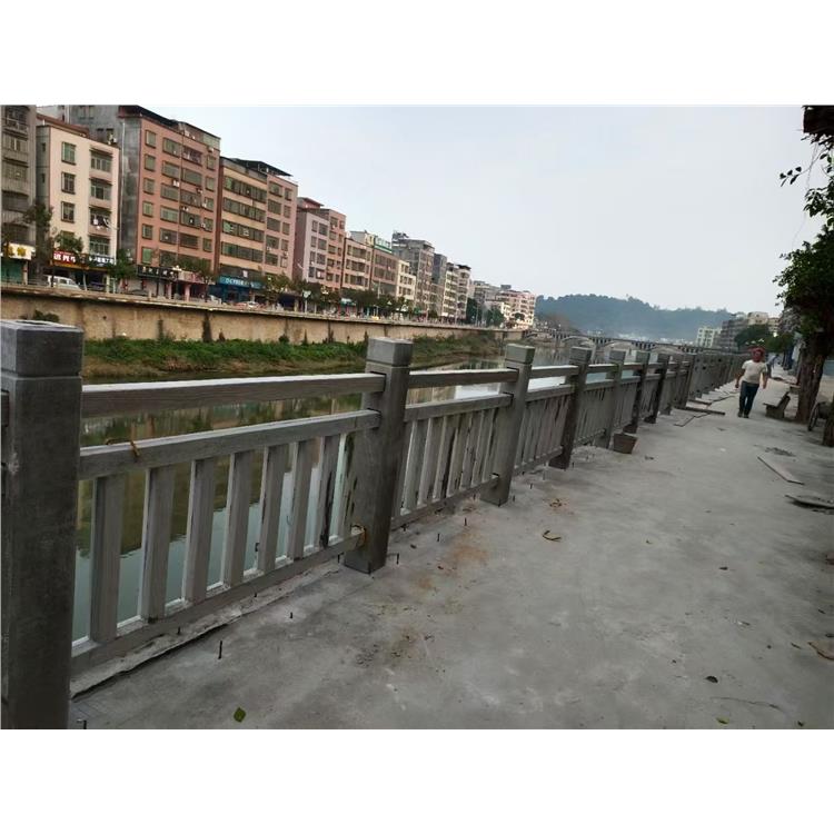 哈尔滨仿藤围栏