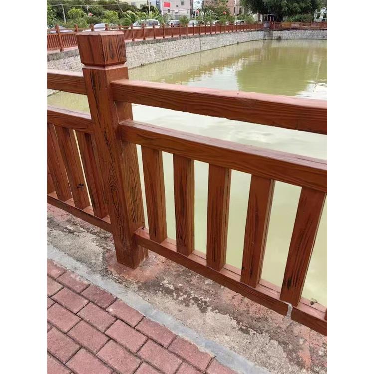 广州仿藤蔓围栏