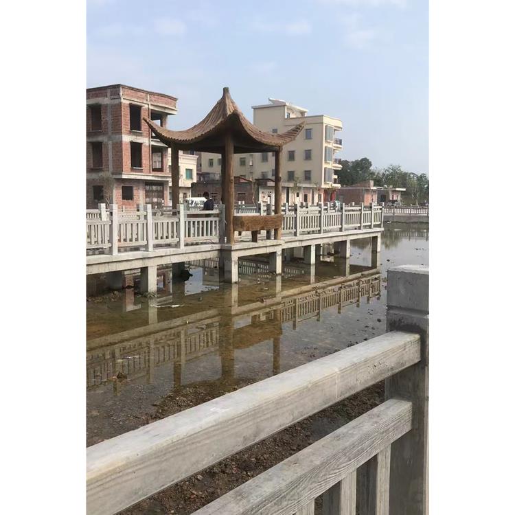 贵阳仿藤3D款护栏