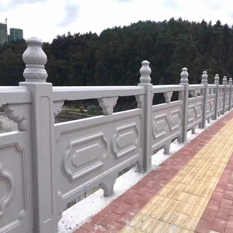 石家庄仿石扇形护栏