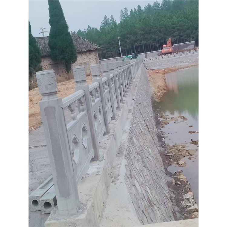 银川仿石扇形护栏