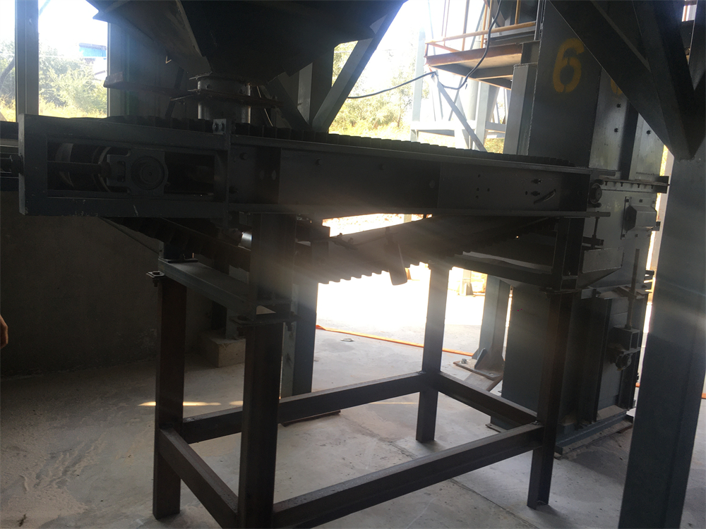 辽阳电子配料皮带秤 矿用PLC对接配料皮带秤 远程监控