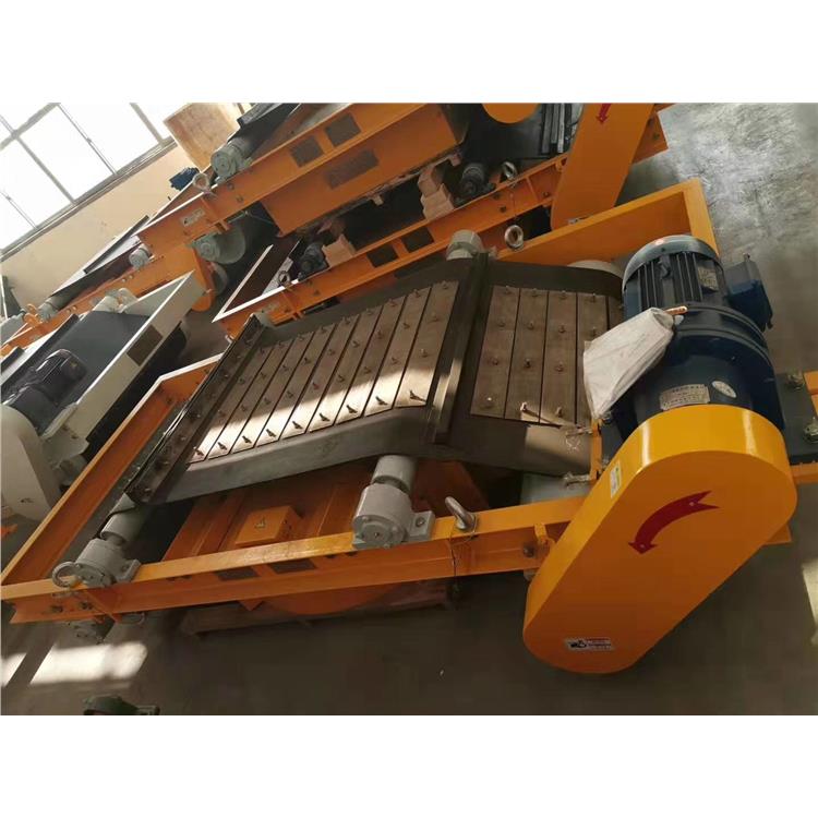 丹东不受皮带张力影响高磁除铁器 怎么摘除除铁器表面废铁