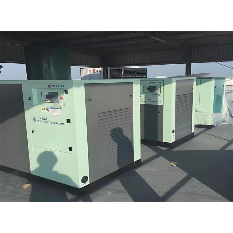 秋长白石牧风空压机安装