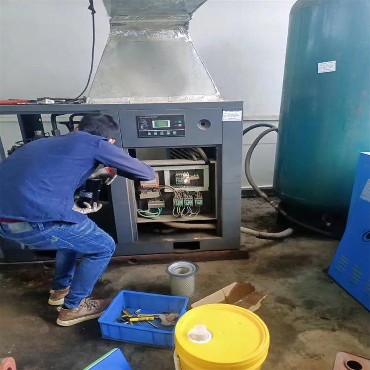 麻榨博莱特空压机安装