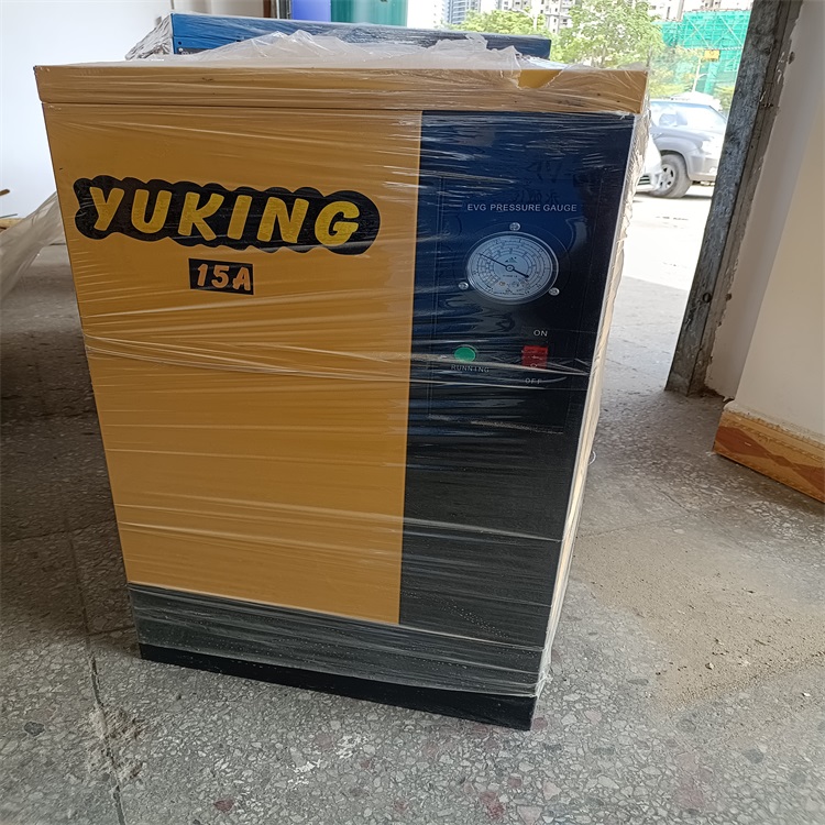 深圳粤强冷冻式干燥机厂家