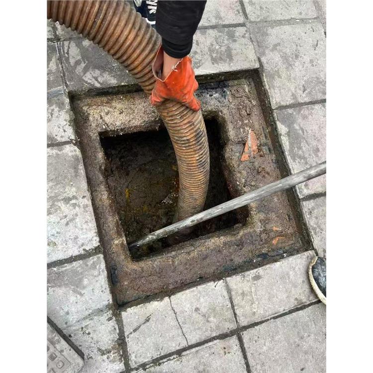 城西街道快速粪池清理
