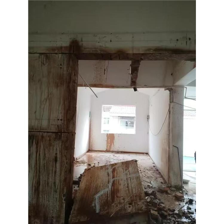 义乌江东街道快速门洞切割工程施工